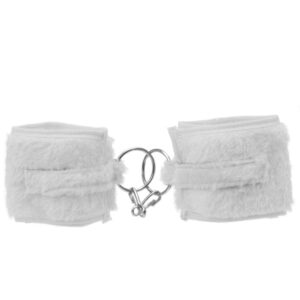 ALGEMA DE PELUCIA BRANCA